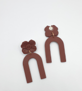 Earrings &quot;Flower arch&quot; chocolate brown